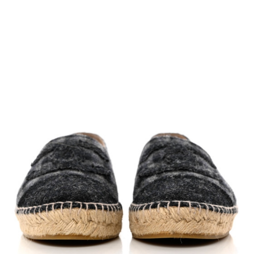 Chanel Plaid Flannel Espadrille Flats Size 35 - Picture 2 of 10